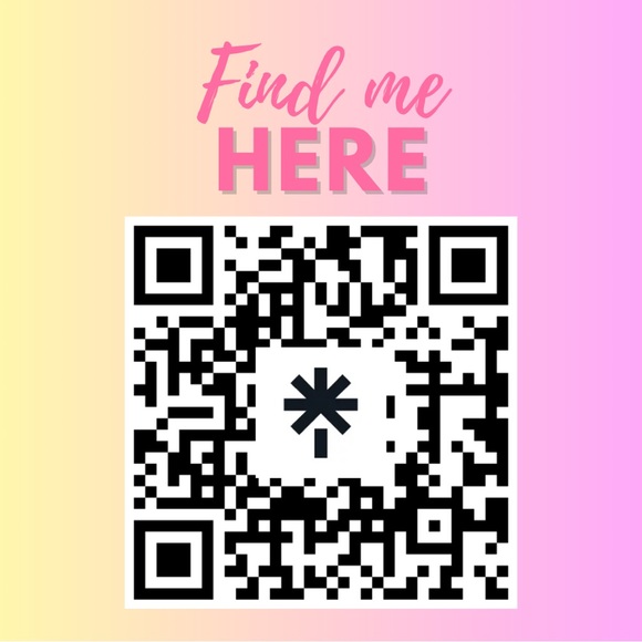 Angie Strader SILENT Bags Show! - Picture 2 of 8